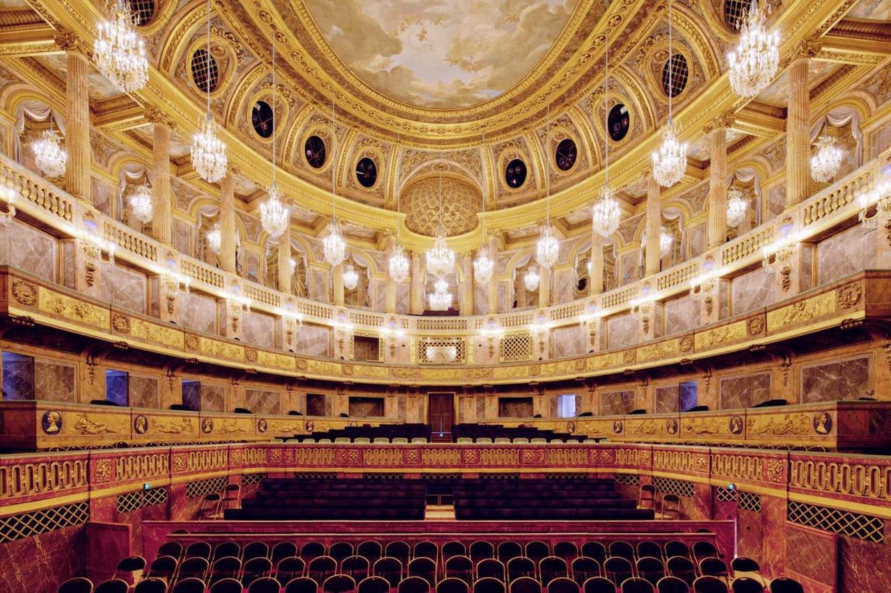 Studette Remilly A Versailles Exterior foto